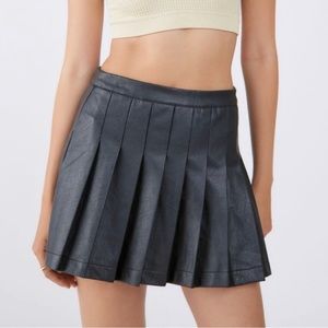 UO Stella Faux Leather Pleated Mini Skirt